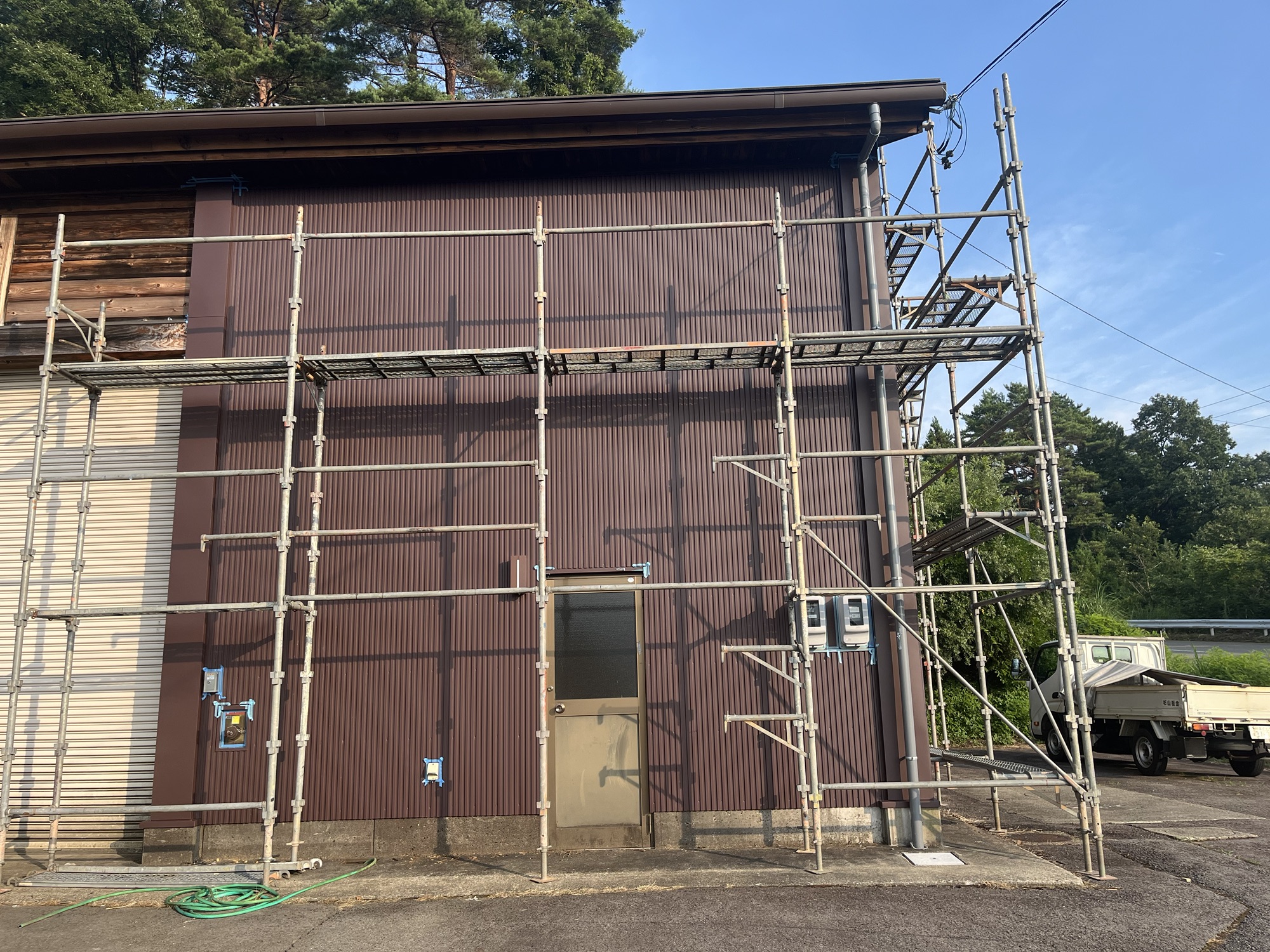 外壁板金工事に用いられる金属サイディングの魅力を徹底解説