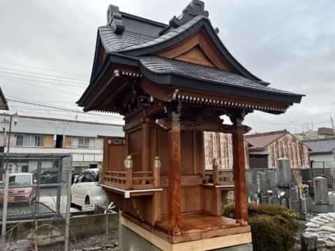 社殿ガルバリウム屋根工事